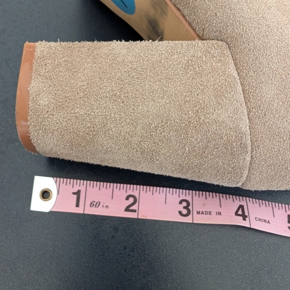 Steve Madden Sagan Suede Tall Knee Boots Tan sz 7.5 - Picture 9 of 9